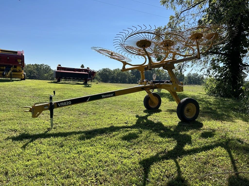 Image of Vermeer VR820 Image 1