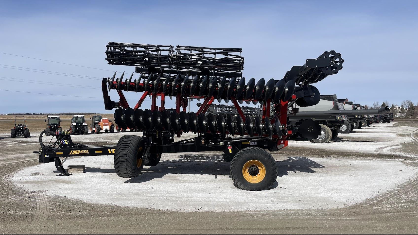 2024 Versatile Fury HS350 Equipment Image0