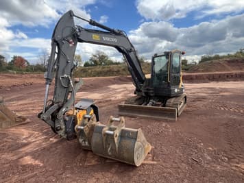 Main image Volvo ECR88D