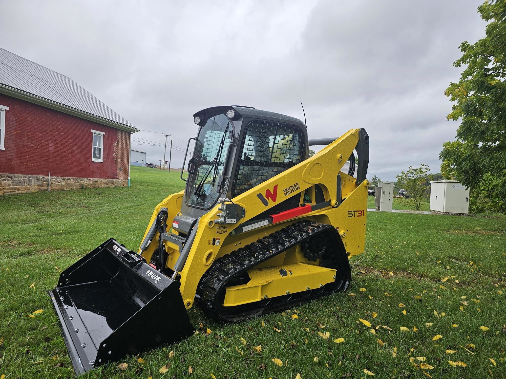 2024 Wacker Neuson ST31 Equipment Image0