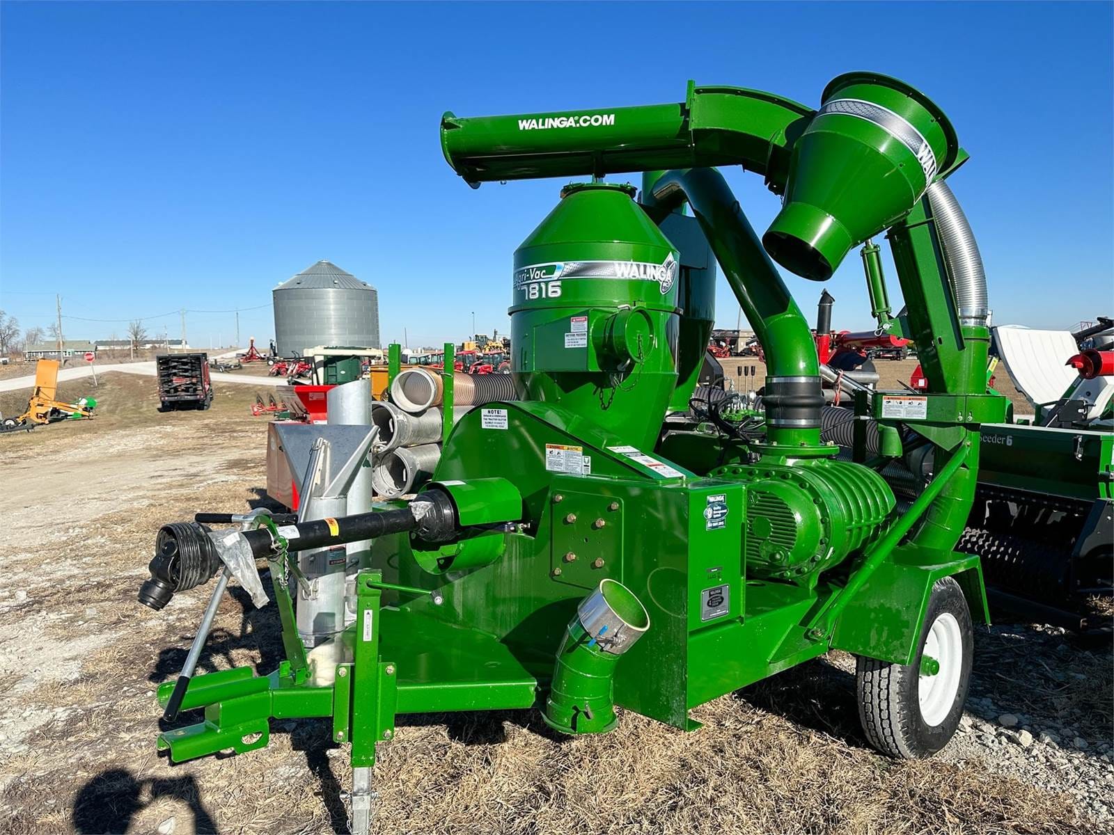 2024 Walinga Agri-Vac 7816DLX Equipment Image0
