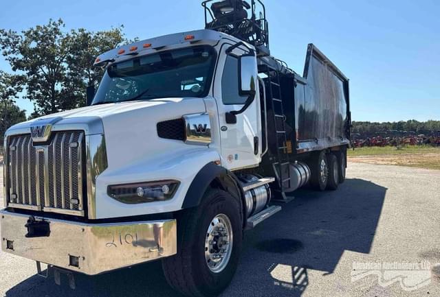 Image of Western Star 47X equipment image 2