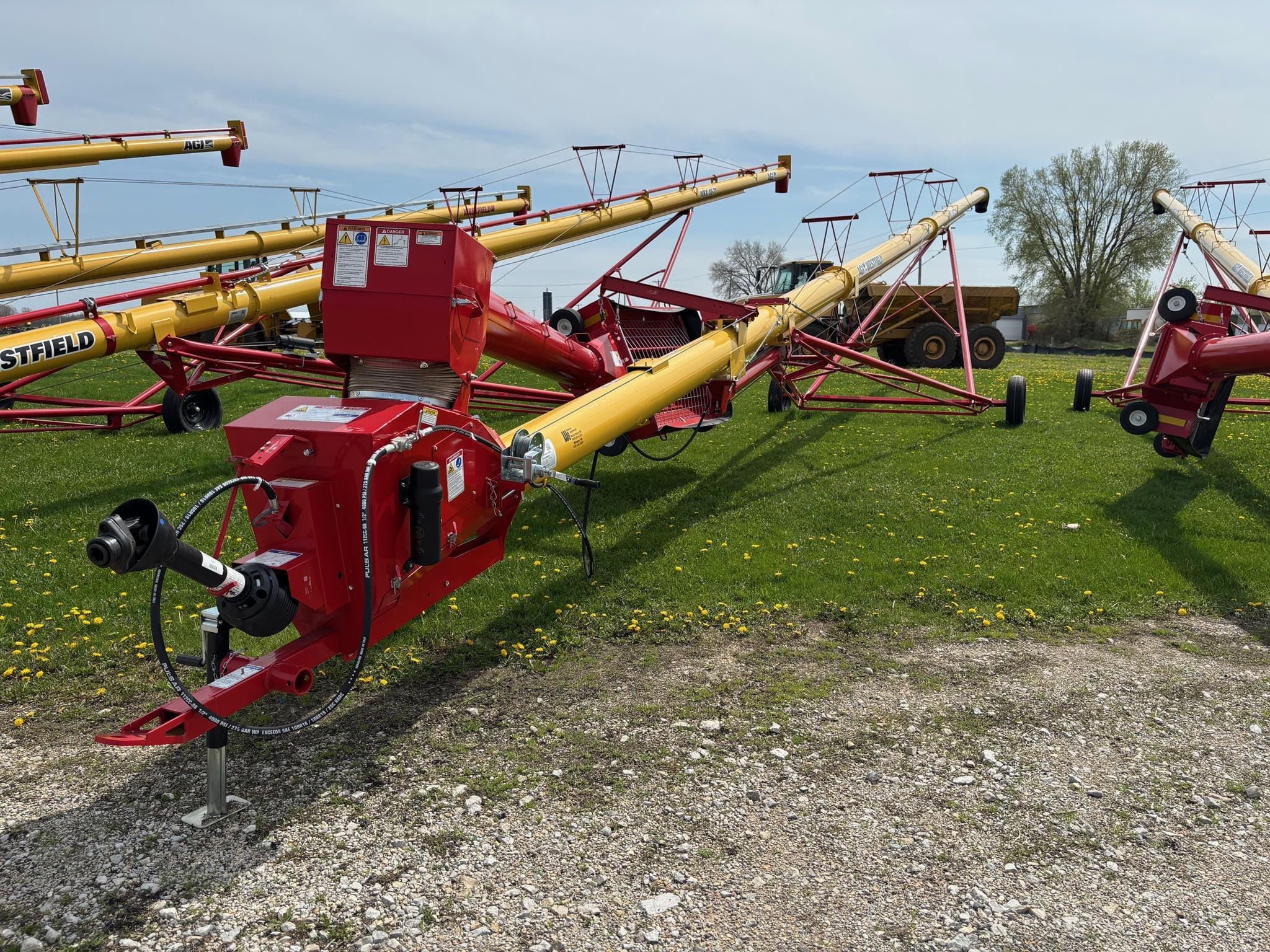 2024 Westfield MKX10-73 Equipment Image0