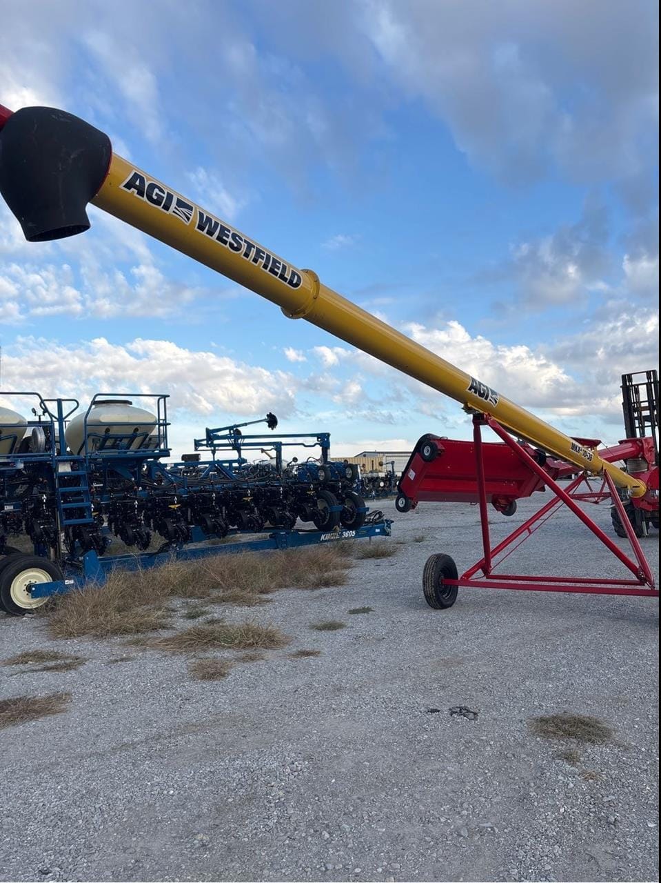 2024 Westfield MKX2 10-36 Equipment Image0