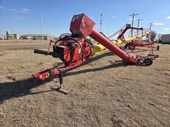 2024 Westfield MKX2 13-114 Equipment Image0