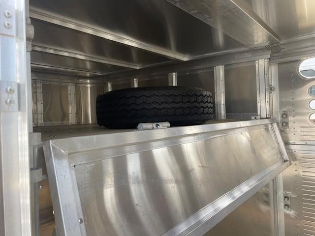 Image of Wilson Undetermined equipment image 4