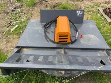 Main image Wolverine BC-13-72W