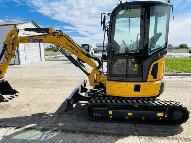 Image of XCMG XE35U equipment image 4