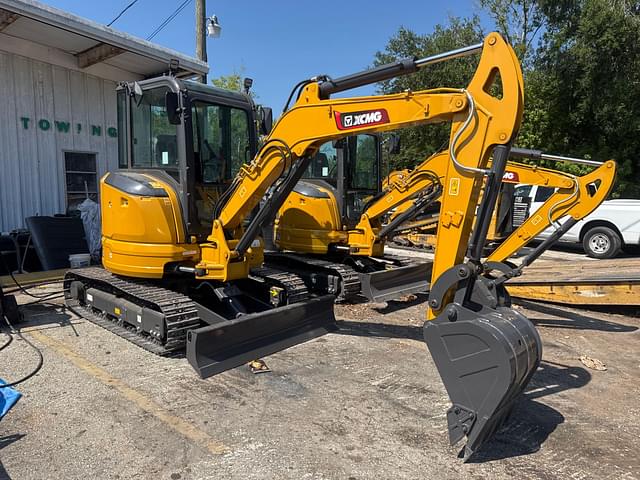 Image of XCMG XE35U equipment image 2