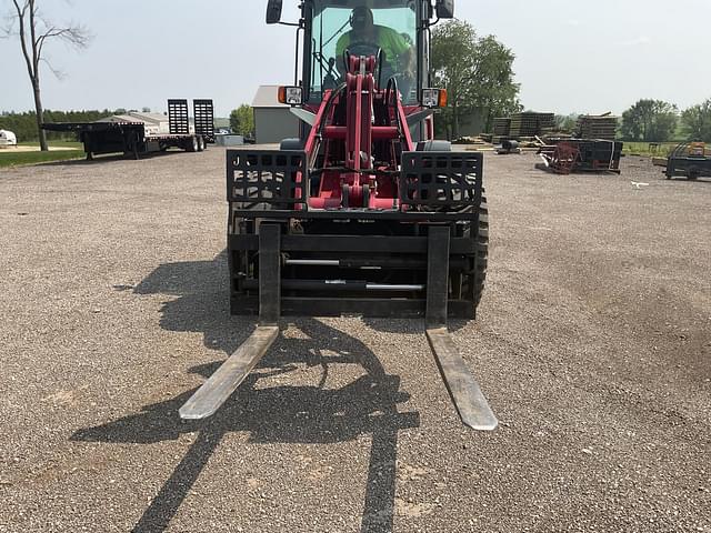 Image of Yanmar V10 equipment image 2