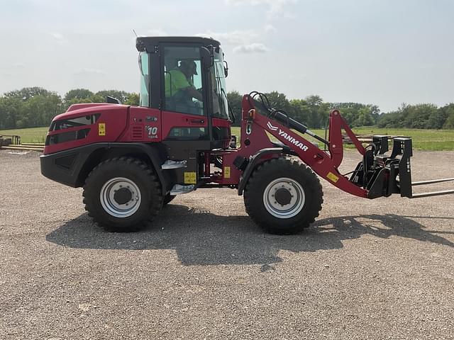 Image of Yanmar V10 equipment image 4