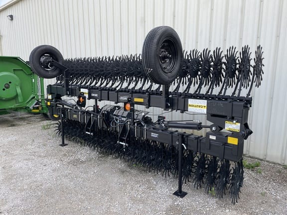 2024 Yetter 3530 Equipment Image0