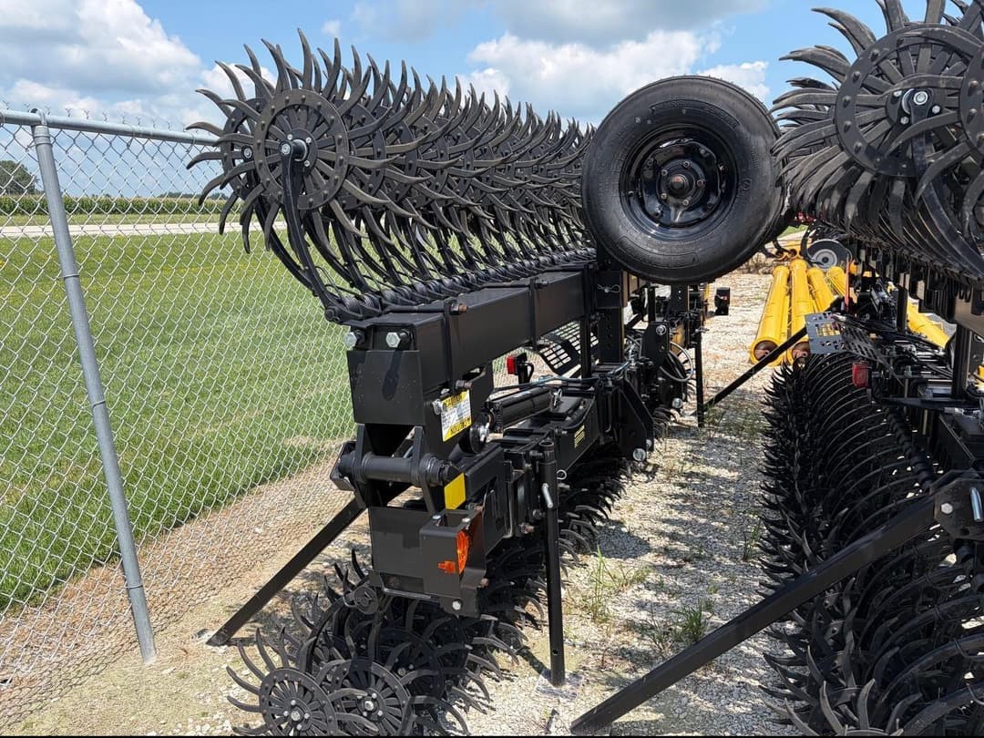 Image of Yetter 3530 Image 0