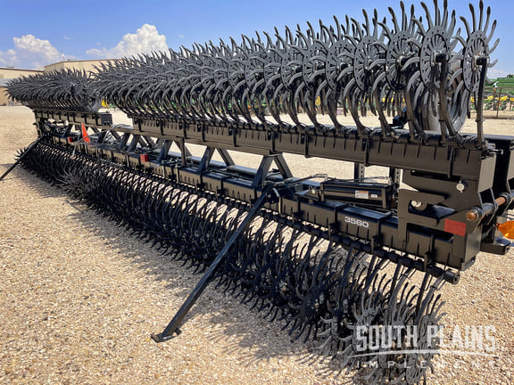 Main image Yetter 3560