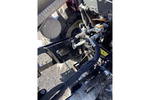 Image of Yanmar YT235 equipment image 4