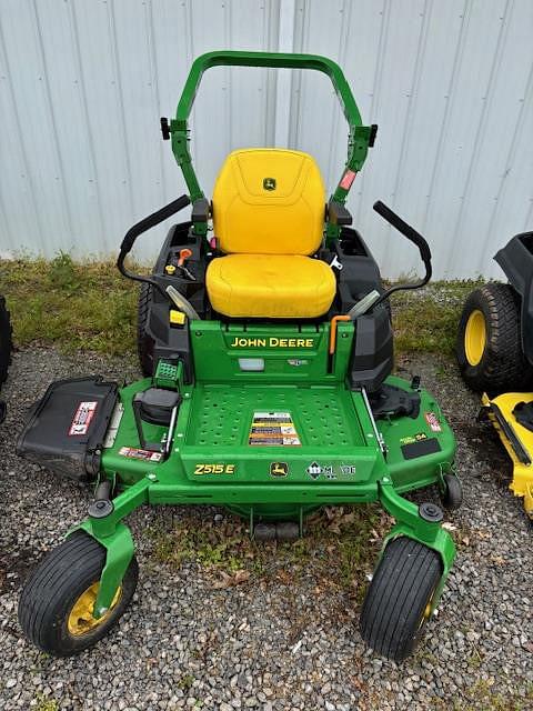 Image of John Deere Z515E equipment image 1