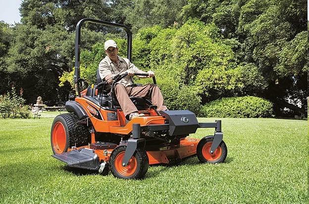 Image of Kubota ZD1211-60 equipment image 1