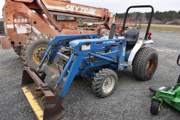 Main image Ford 1520