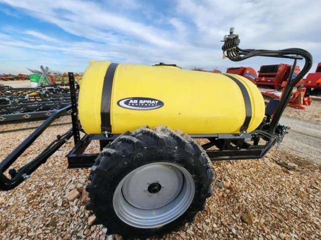 Image of Ag Spray 500 Gallon equipment image 2