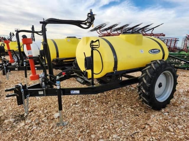 Image of Ag Spray 500 Gallon equipment image 1