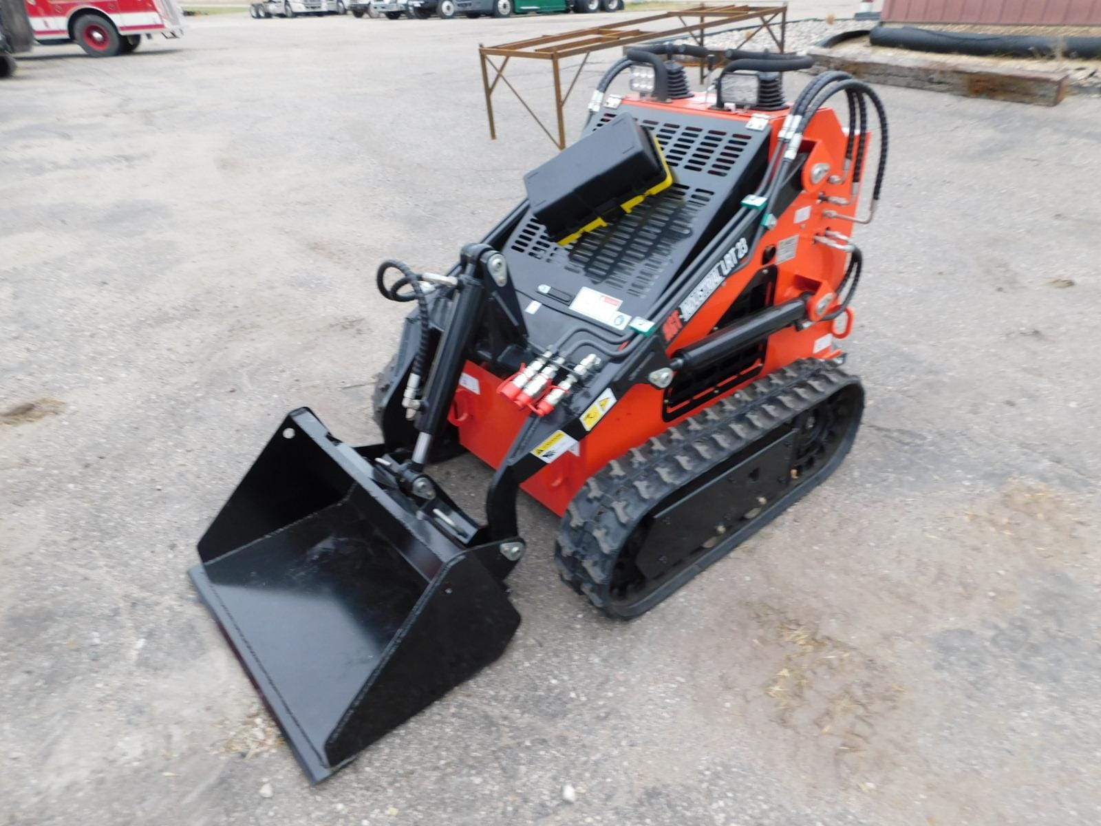 2025 AGT Industrial LRT23 Equipment Image0