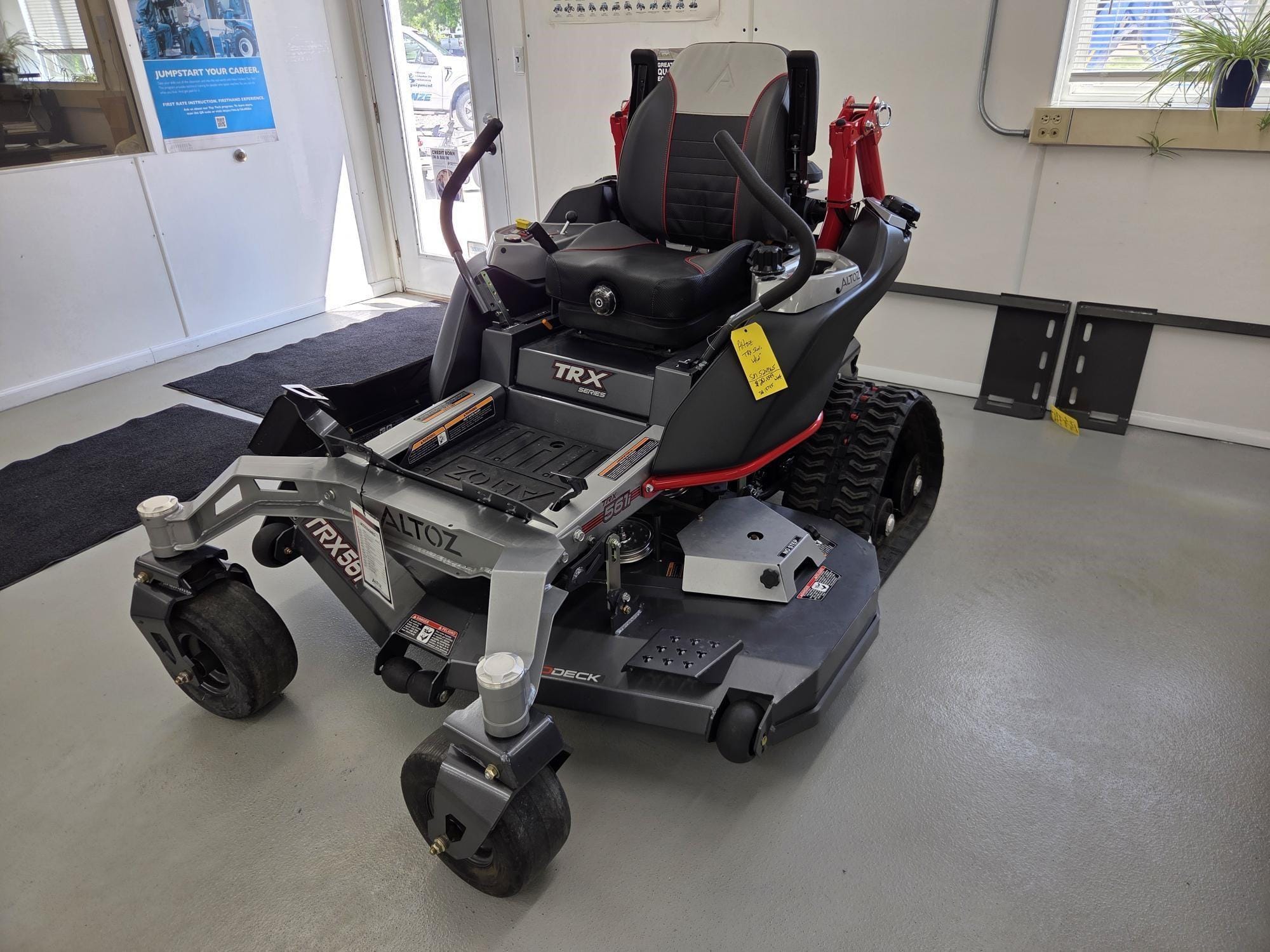 2025 Altoz TRX 561 Equipment Image0