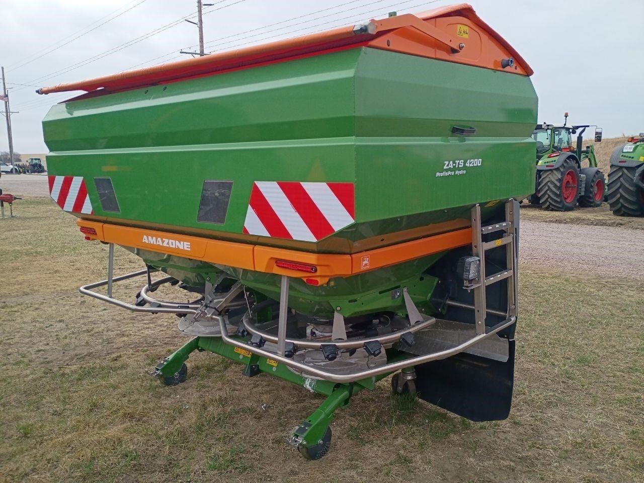 2025 Amazone ZA-TS 4200 Equipment Image0