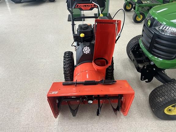 Image of Ariens Deluxe 28 equipment image 1