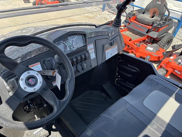 Image of Bad Boy Bandit 750 equipment image 2
