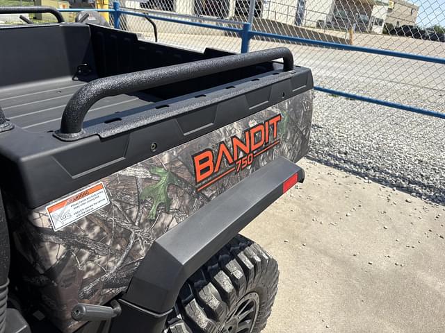 Image of Bad Boy Bandit 750 equipment image 1