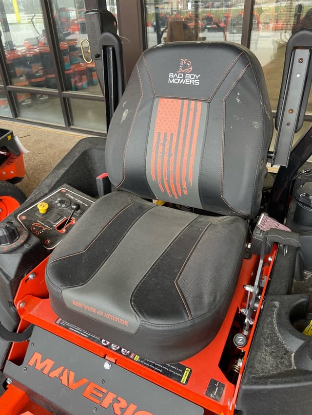 Image of Bad Boy Maverick equipment image 1