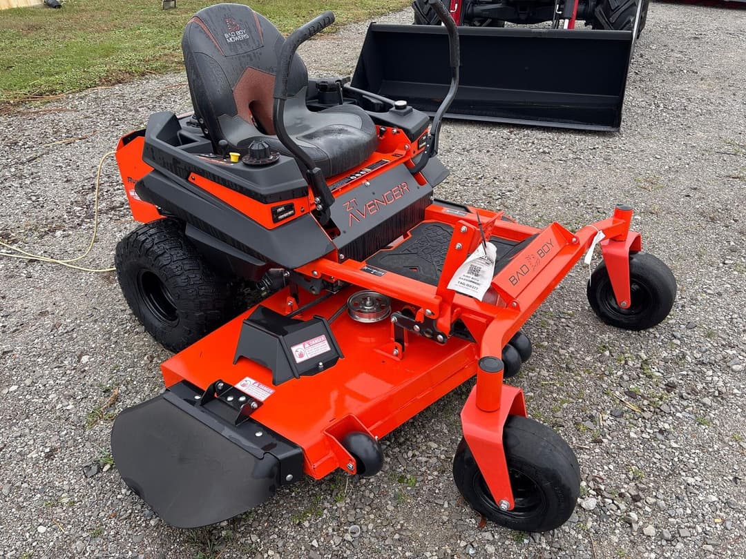 Image of Bad Boy ZT Avenger Primary image