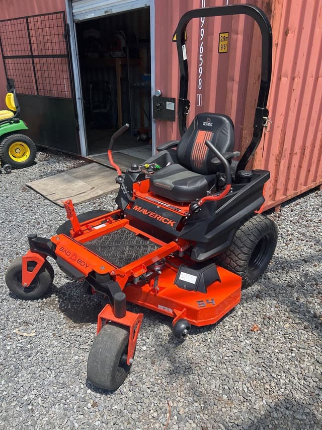 Image of Bad Boy Maverick equipment image 1
