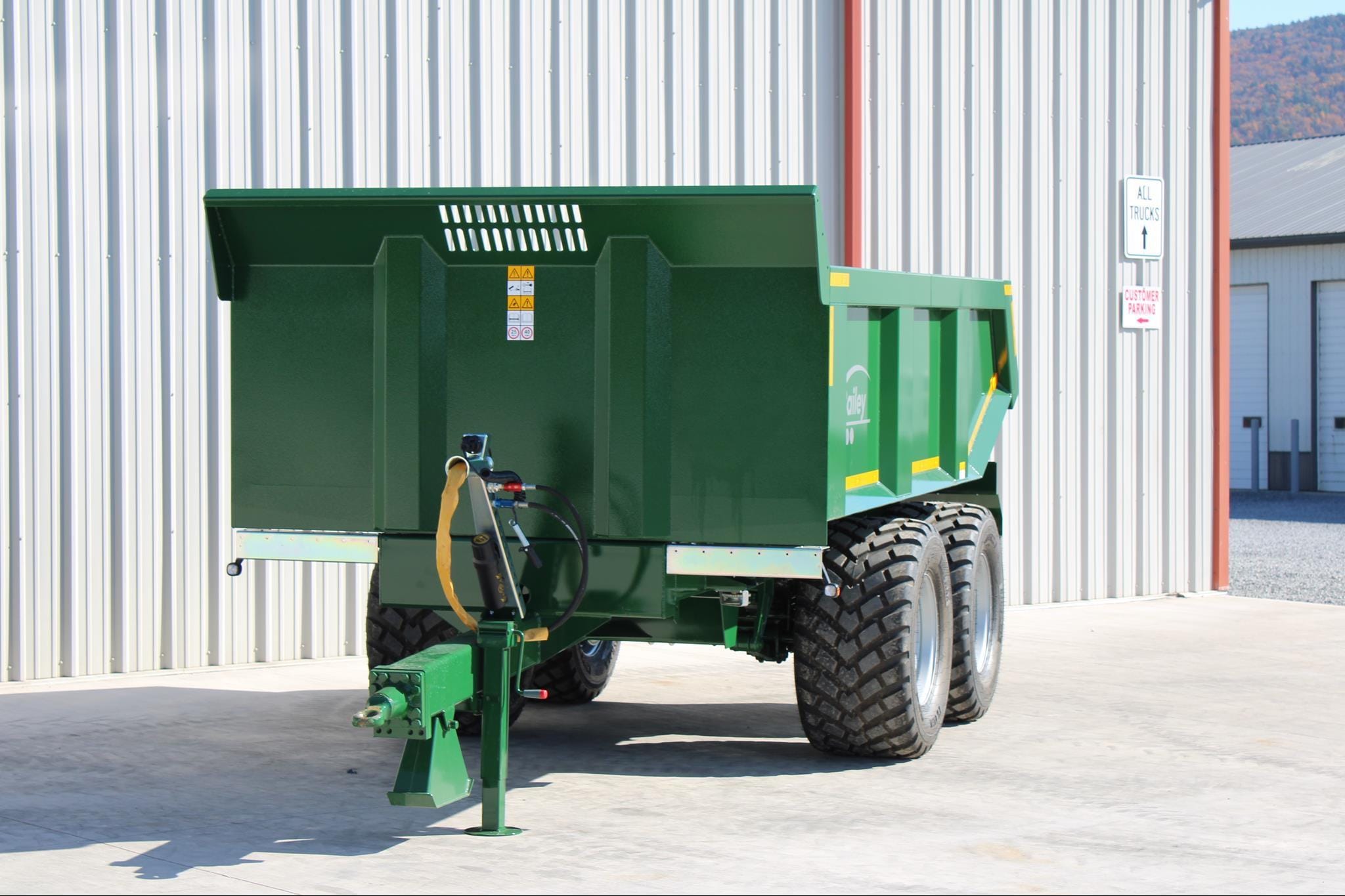 Main image Bailey CD14