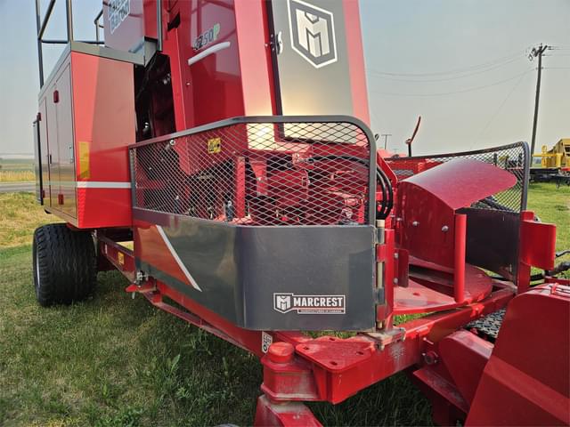 Image of Bale Baron 4250P equipment image 3