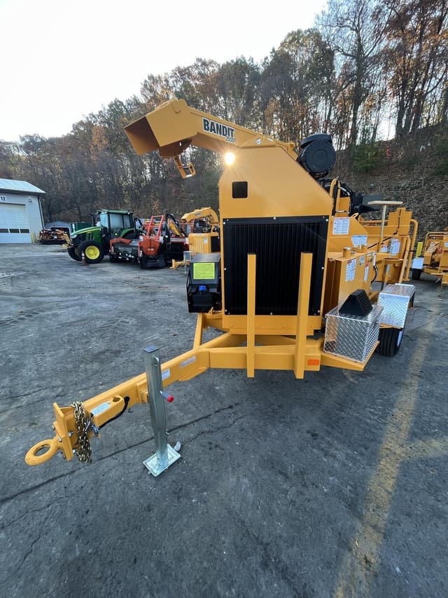 Image of Bandit 250XP equipment image 1