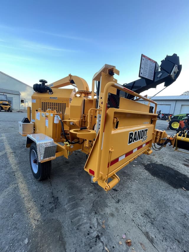 Image of Bandit 250XP equipment image 3