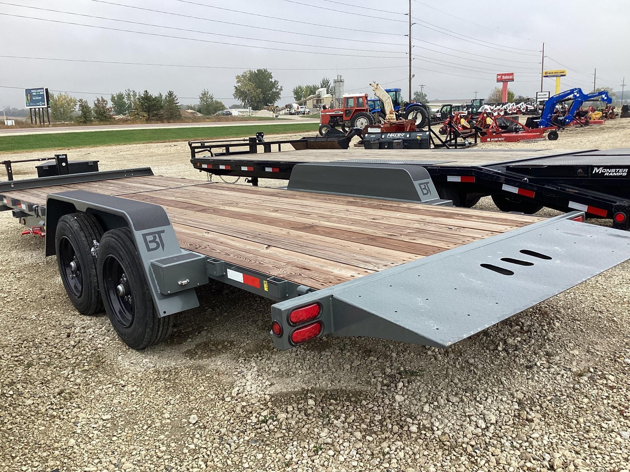 2025 Behnke TBCT2216ET Equipment Image0