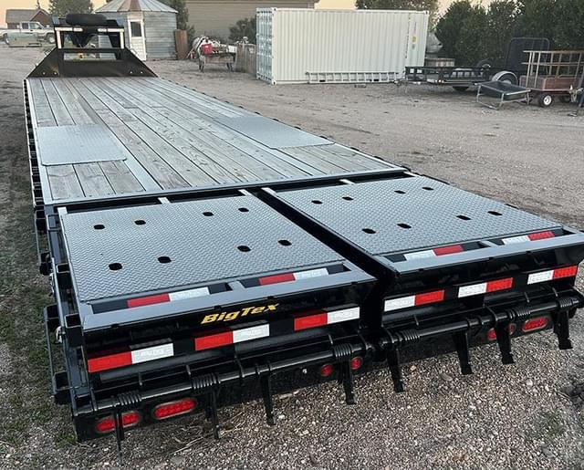 Image of Big Tex 22GN-35D5A-MRBK equipment image 2