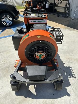 Image of Billy Goat P2000 Hurricane equipment image 1