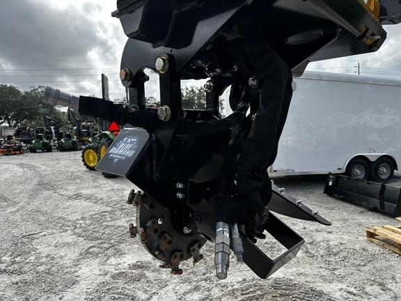 Image of Blue Diamond Stump Grinder equipment image 2