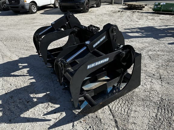 2025 Blue Diamond 106450 Equipment Image0