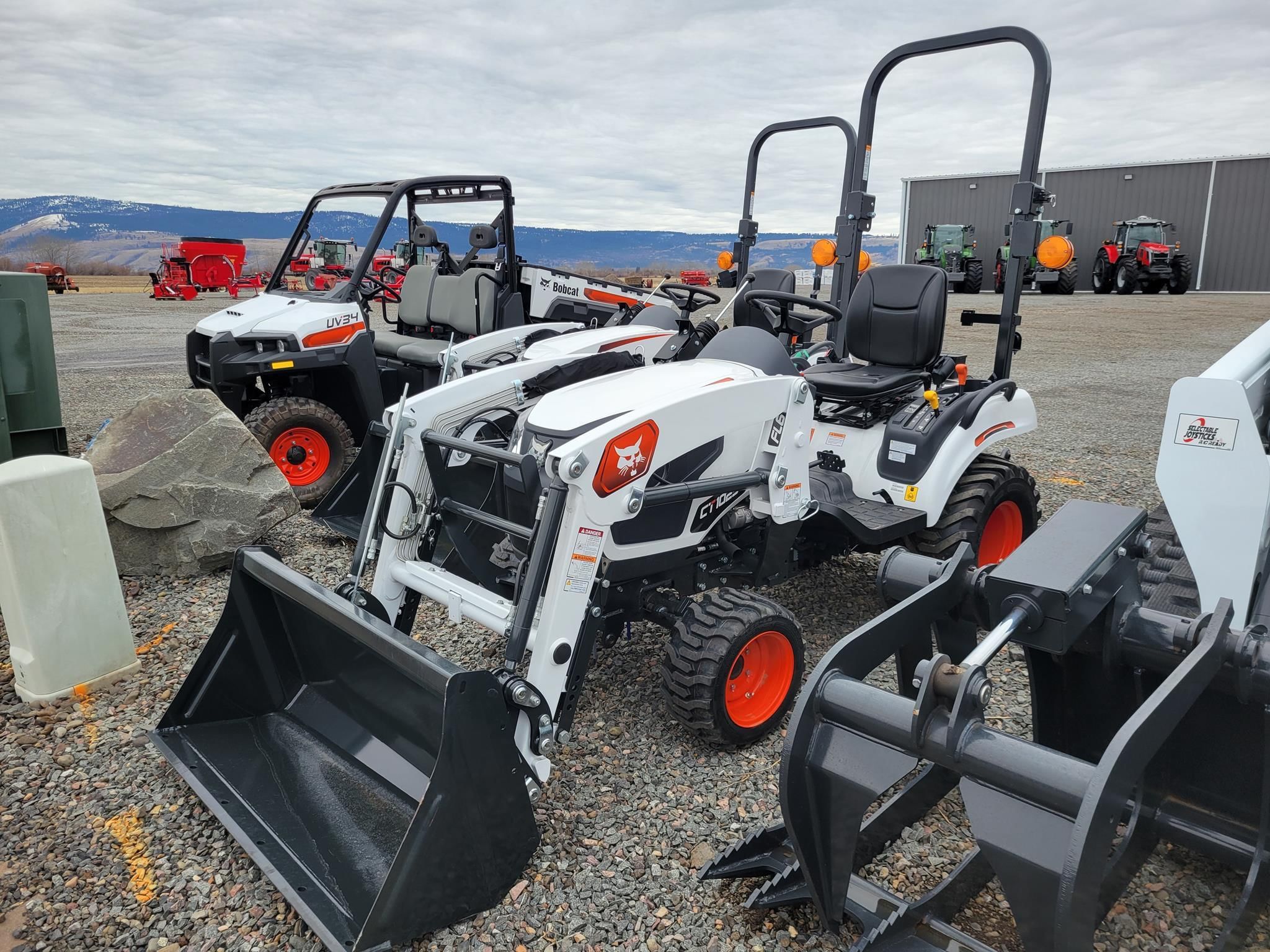 2025 Bobcat CT1025 Equipment Image0