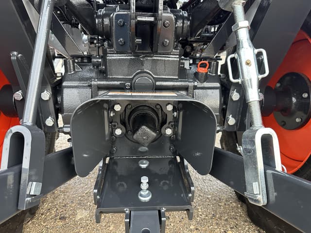 Image of Bobcat CT2035 equipment image 4