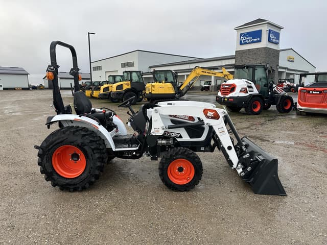 Image of Bobcat CT2035 equipment image 1