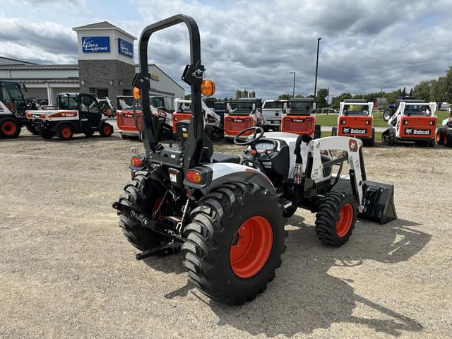 Image of Bobcat CT2040 equipment image 2