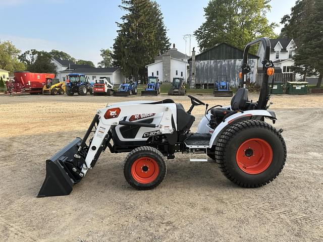 Image of Bobcat CT2040 equipment image 1