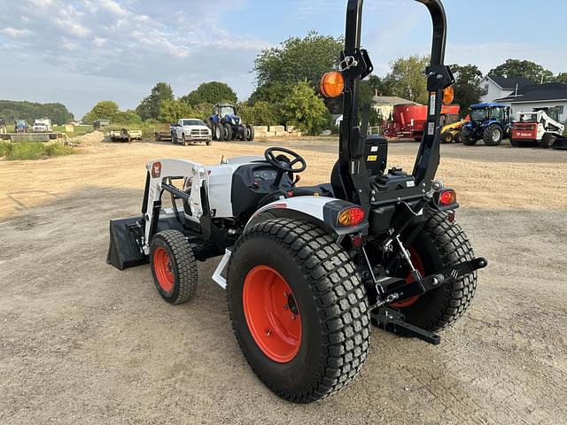 Image of Bobcat CT2040 equipment image 2