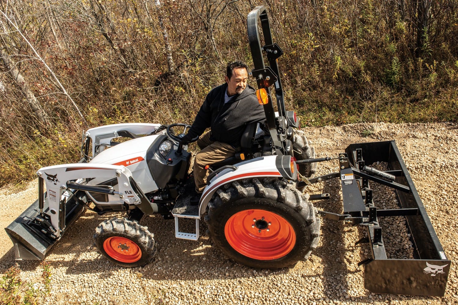 2025 Bobcat CT2040 Equipment Image0