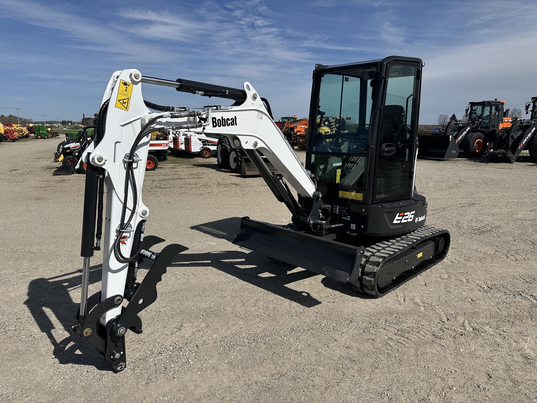 2025 Bobcat E26 Equipment Image0